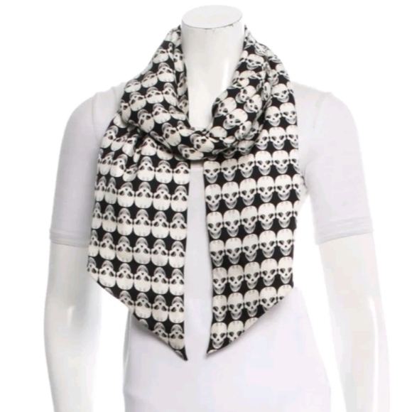THOMAS WYLDE Black & White Silk Skull Print Scarf - Picture 1 of 7